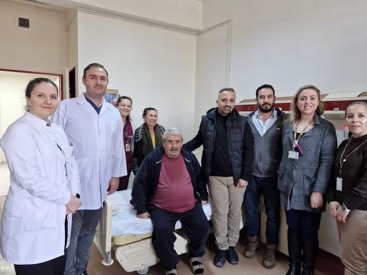 Bandırma Eğitim ve Araştırma Hastanesi’nde 73 yaşındaki bir hastaya ilk