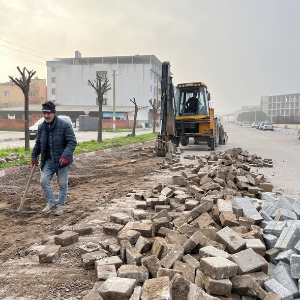Bigadiç’te Yol Alarmı 598288908 122223006404300867 4398772629553552376 n - Marmara Bölge Gazetesi