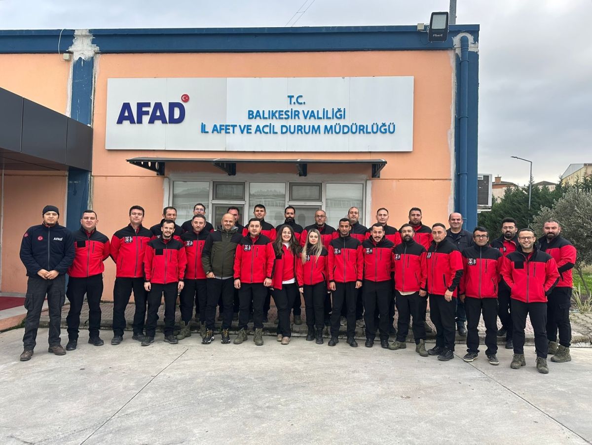 Bandırma’da Afet Alarmı! AFAD Harekete Geçti! 598691415 18339070777225400 5309731598068930925 n - Marmara Bölge Gazetesi