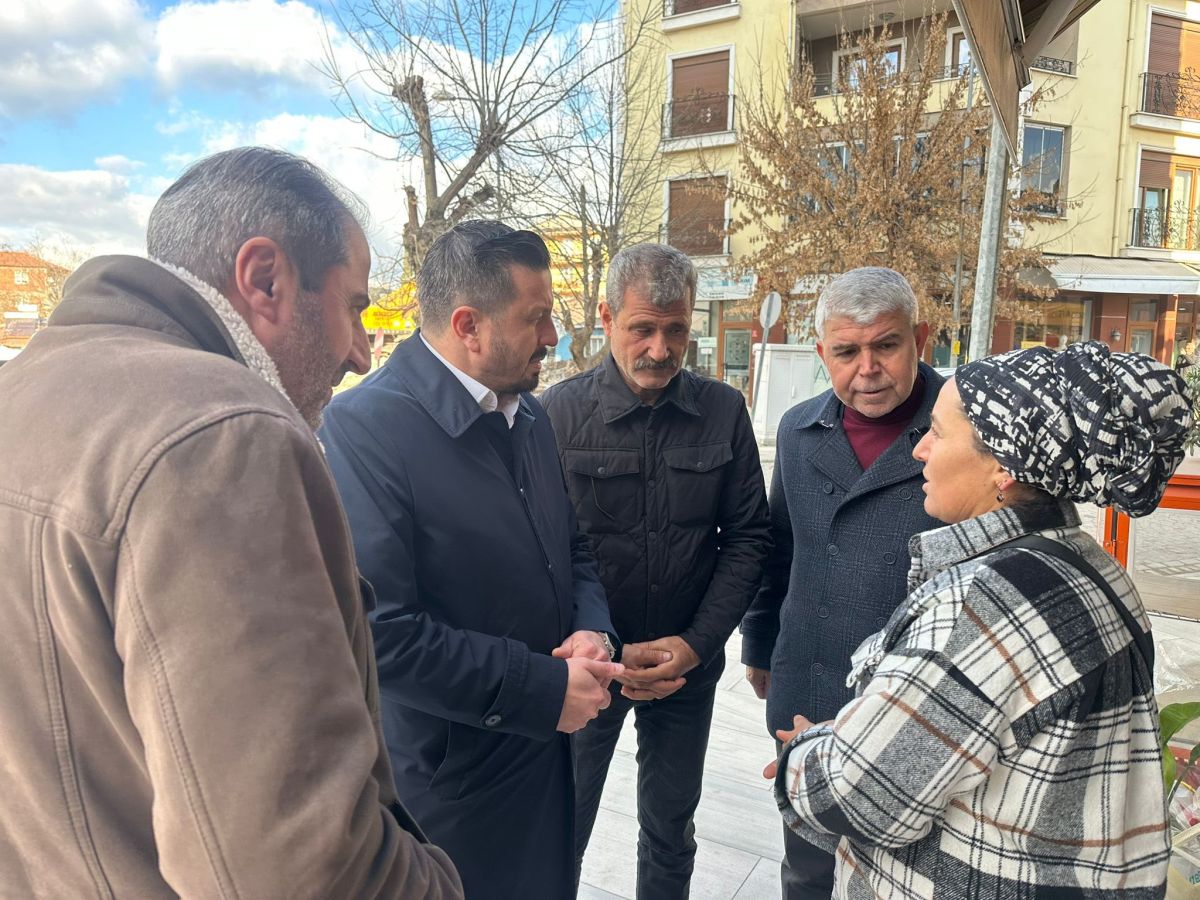 Mehmet Aydemir Sındırgı’da Esnafla Buluştu! 599133452 803592149350779 7936369629552807466 n - Marmara Bölge Gazetesi