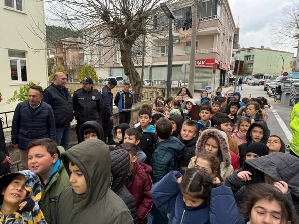 Bigadiç’te Örnek Eğitim 599929370 122223107516300867 108130391641138417 n - Marmara Bölge Gazetesi