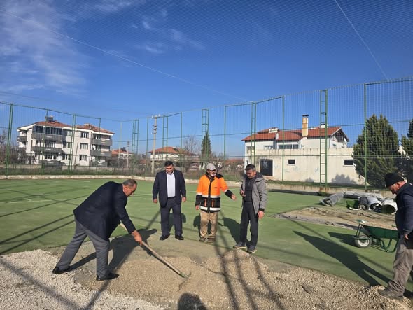 Sındırgı’da Çalışmalar Yerinde İncelendi 601745928 18380957377149843 8458883633226198105 n - Marmara Bölge Gazetesi
