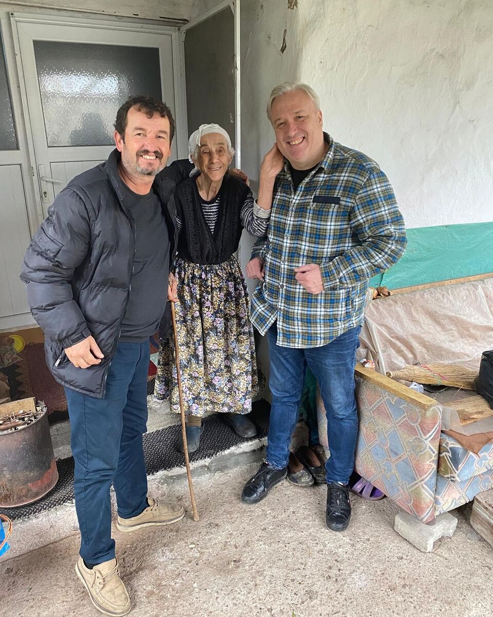 Susurluk’ta İhtiyaç Sahiplerine Evde Hizmet Desteği 602940415 1444161394379730 8404486501903583130 n - Marmara Bölge Gazetesi