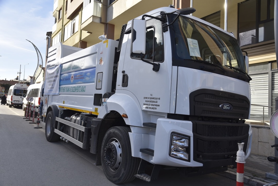 Dursunbey’de Temiz Çevre Hamlesi 604793184 18504677077079512 7897469446549764074 n - Marmara Bölge Gazetesi