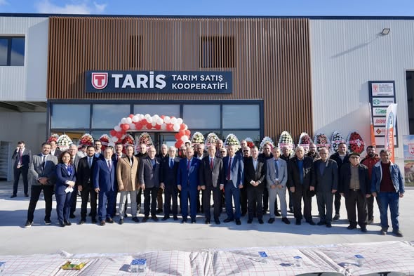 Burhaniye’de Üreticiye Güç Veren Açılış 605117900 1333083305524701 1193599874498532601 n - Marmara Bölge Gazetesi