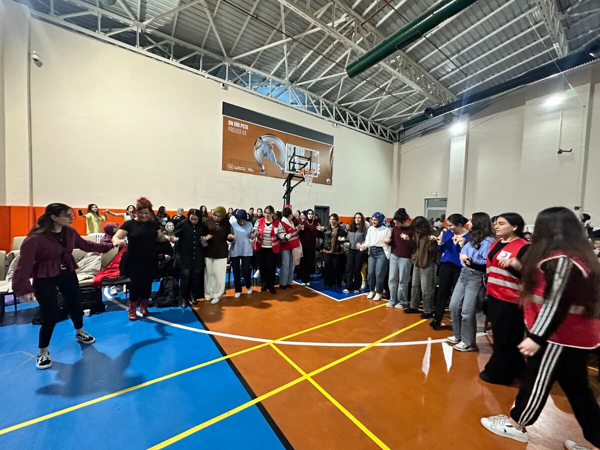 Balıkesir’de Sıra Gecesi Etkinliği 605130078 1176776697960745 8682414553289136696 n - Marmara Bölge Gazetesi