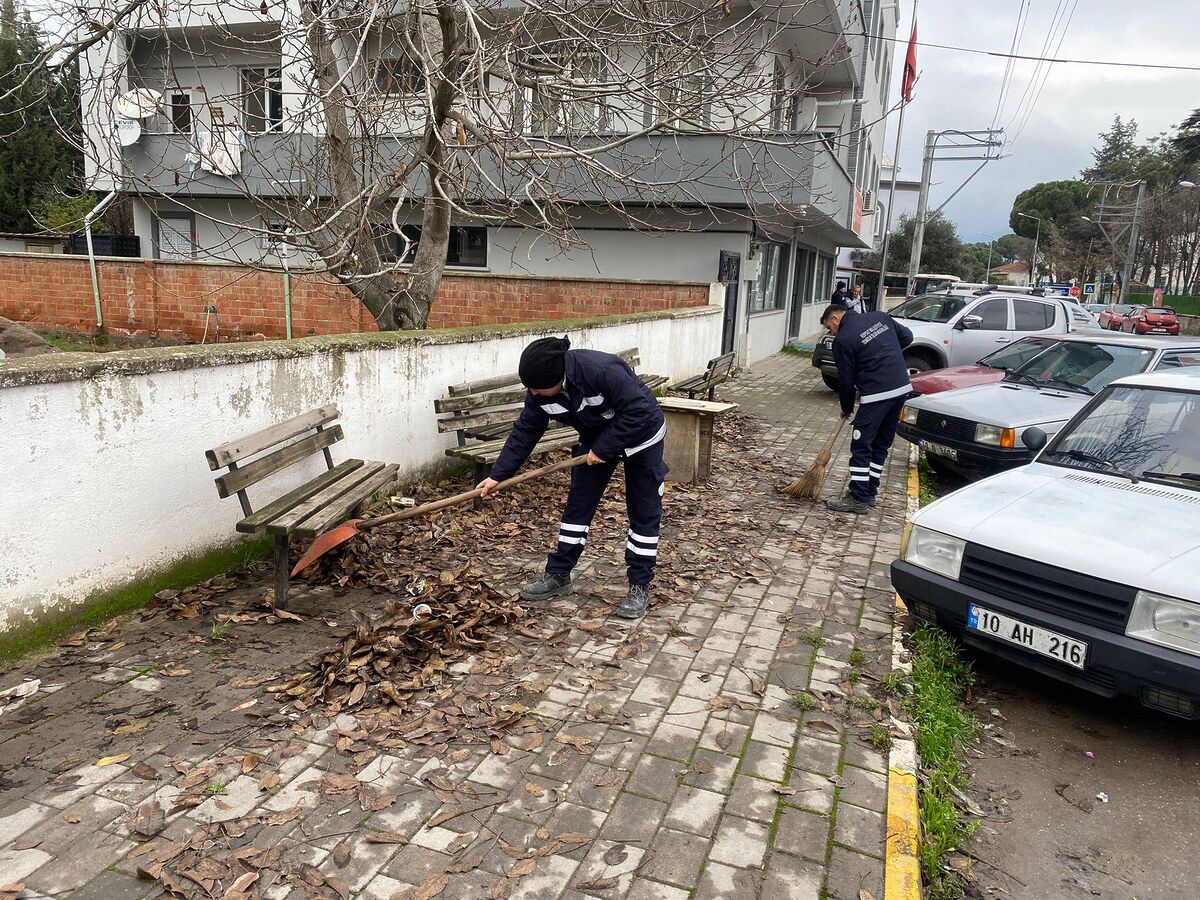 Kepsut Belediyesi, ilçe genelinde sağlık, altyapı, çevre ve sosyal alanlarda