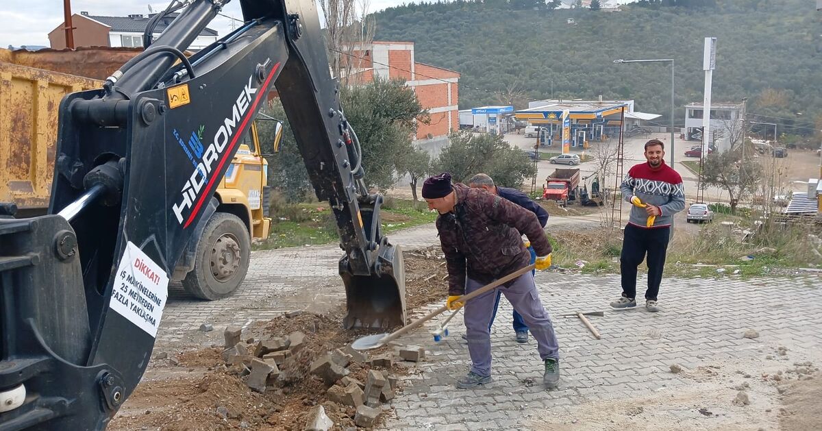 Edremit’te Kış Kapıya Dayandı! 605831489 879683587756001 6550274392928252107 n - Marmara Bölge Gazetesi