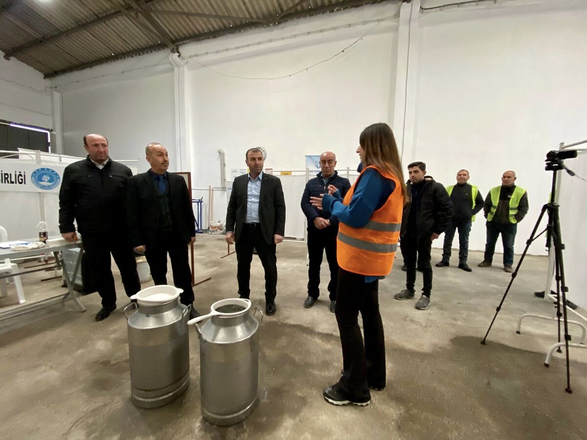 Balıkesir’de hayvancılığı profesyonelleştiren Karesi ve Altıeylül Süt Üreticileri Birliği bünyesindeki