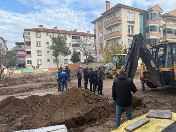 Bigadiç Belediyesi’nden Ulaşım Hamlesi 609125135 17921431491214446 9021870611003098644 n - Marmara Bölge Gazetesi