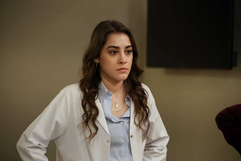 Bahar’ın En Zor Gecesi! 61. Bölümde Hastaneyi Sarsan Büyük Kriz! 639efee2cecd3d7899521f0f19944787 840 - Marmara Bölge Gazetesi