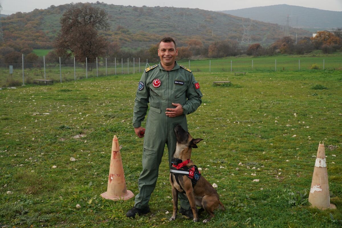Balıkesir İtfaiyesi’nin Yeni Kahramanı: K9 İda 852cacd1 2c67 437a 89a8 be2cfc6ce204 - Marmara Bölge Gazetesi