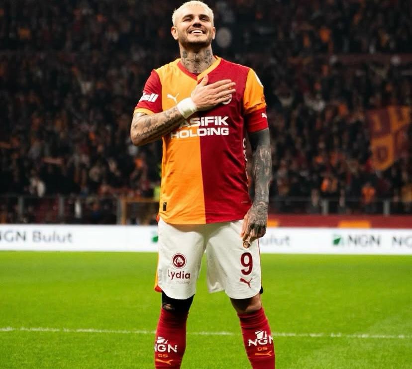 Mauro Icardi Kümese Girip Wanda Nara'yı Tiye Aldı 8e3f3adf b882 40fd 8665 81fe2cdbb84c - Marmara Bölge Gazetesi