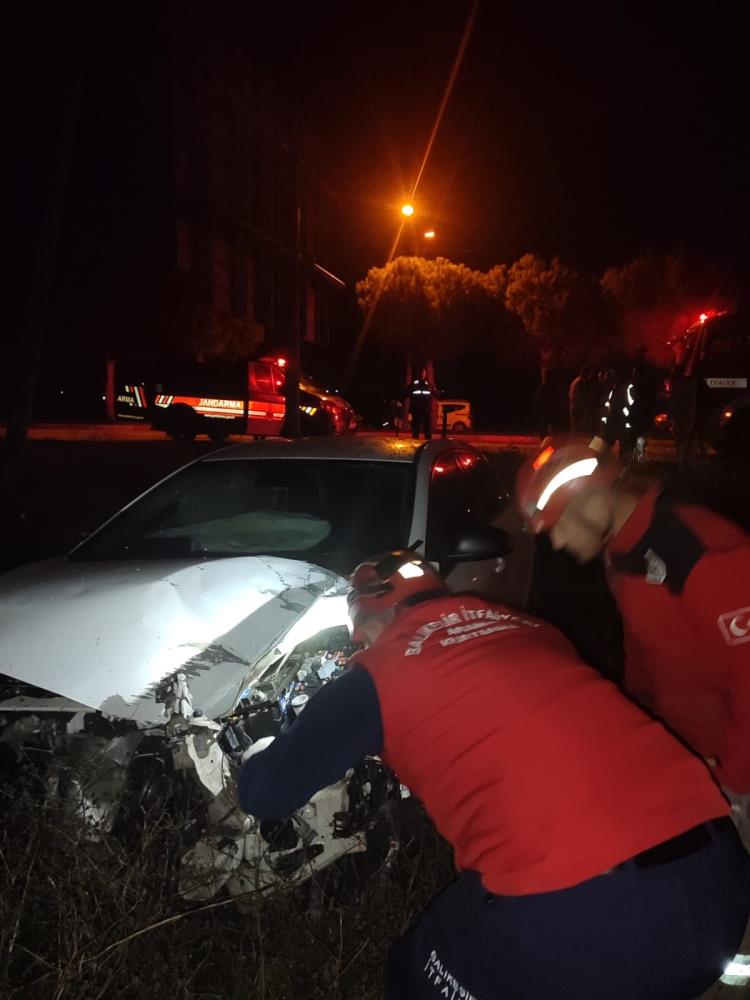 Susurluk’ta Araç Kontrolden Çıktı: 1 Yaralı AW590944 03 - Marmara Bölge Gazetesi
