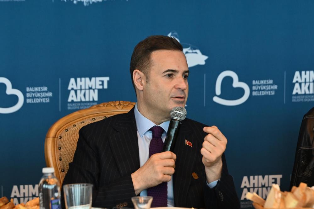Başkan Ahmet Akın Gazetecilerle Buluştu AW597397 01 - Marmara Bölge Gazetesi