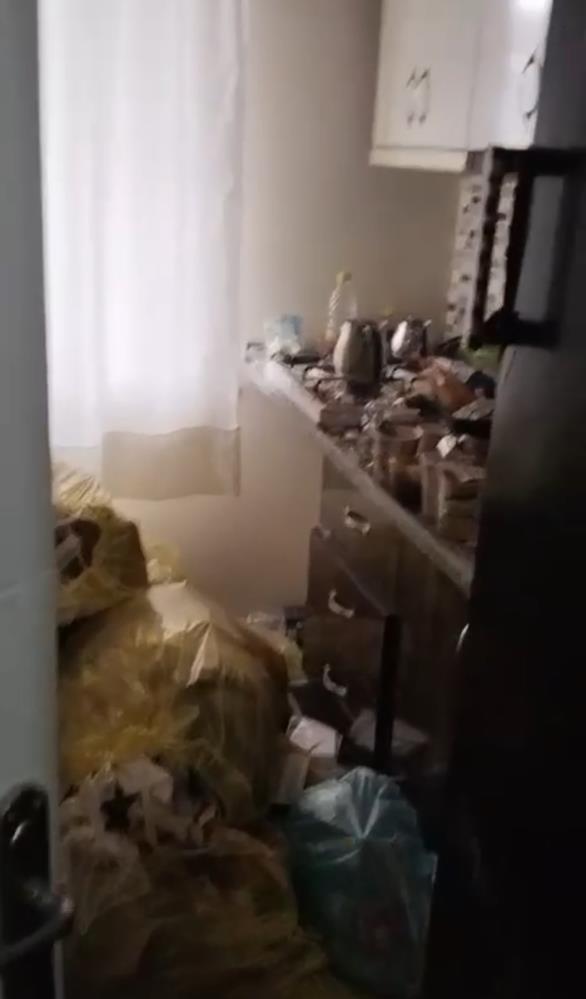 Kiralık Daire Çöplüğe Döndü! AW599691 04 - Marmara Bölge Gazetesi