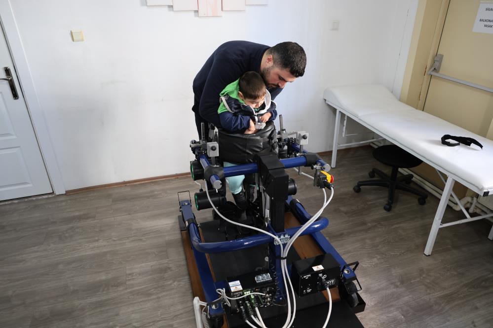 Yerli Robot Mucizesi AW602257 01 - Marmara Bölge Gazetesi