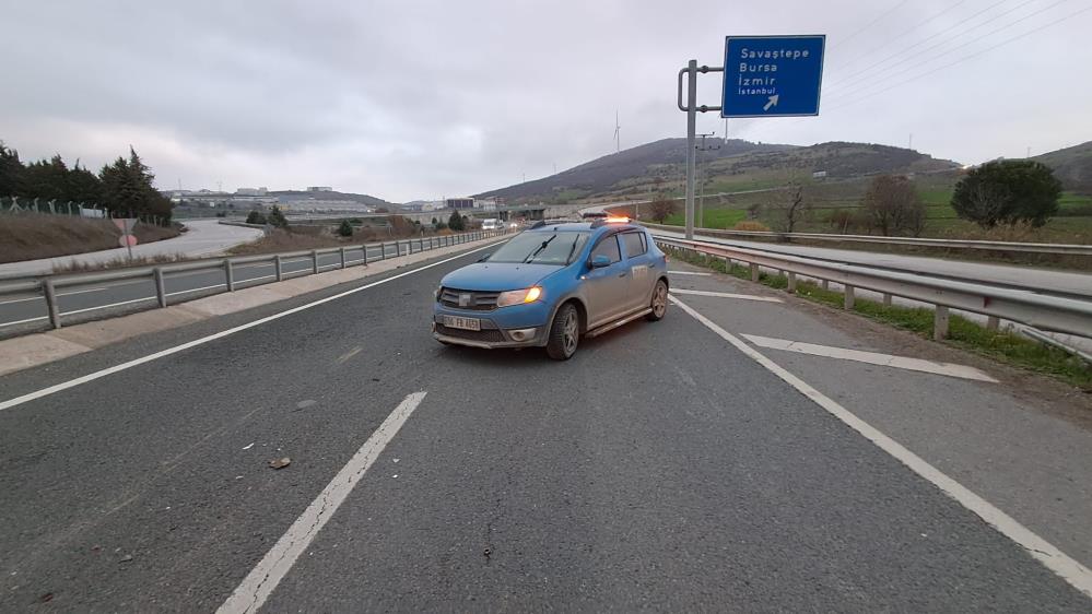 Edremit Çevre Yolunda Can Pazarı: 5 Kişi Yaralandı AW607498 05 - Marmara Bölge Gazetesi