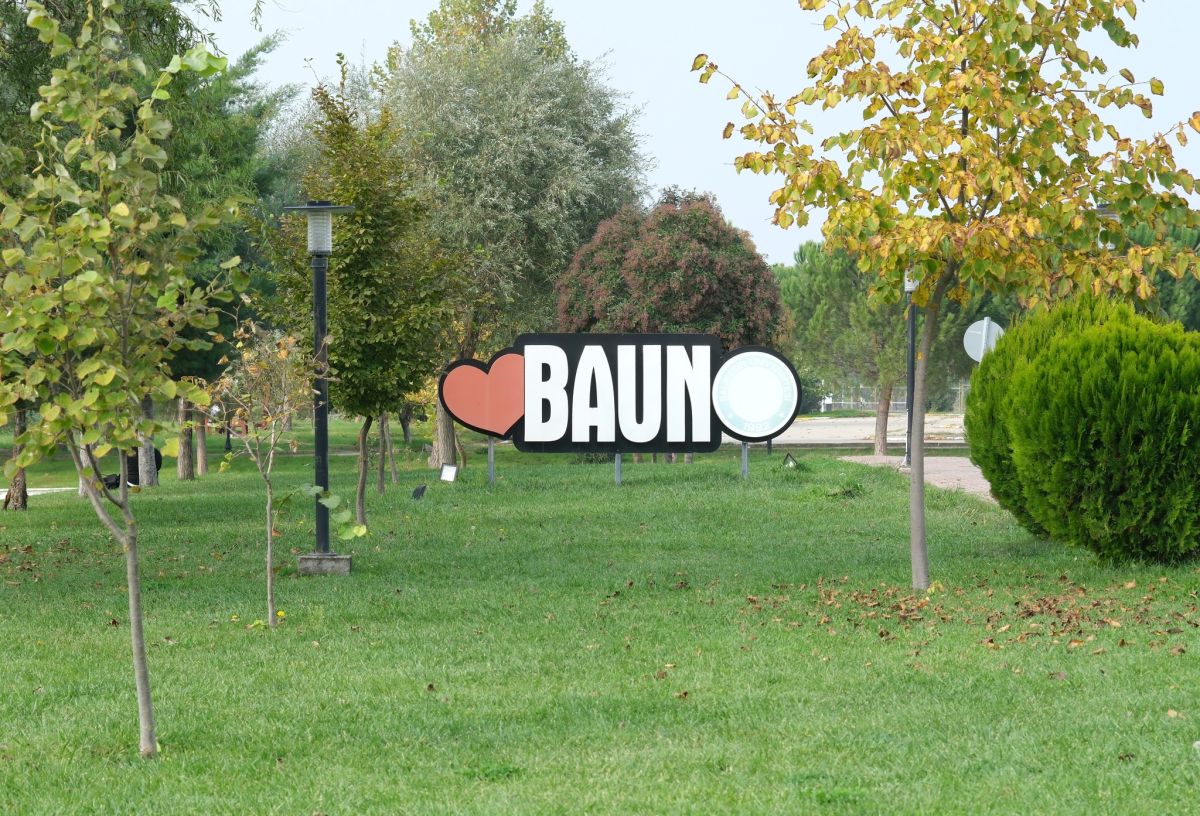 Balıkesir Üniversitesi, tercih dönemindeki aday öğrencilerin üniversiteyi daha yakından tanıyabilmesi