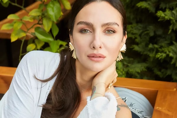 Birce Akalay Hakkında Şok Benzetme! X Kullanıcıları Ünlü Oyuncuyu Cillian Murphy’ye Benzetti BIRCE A - Marmara Bölge Gazetesi