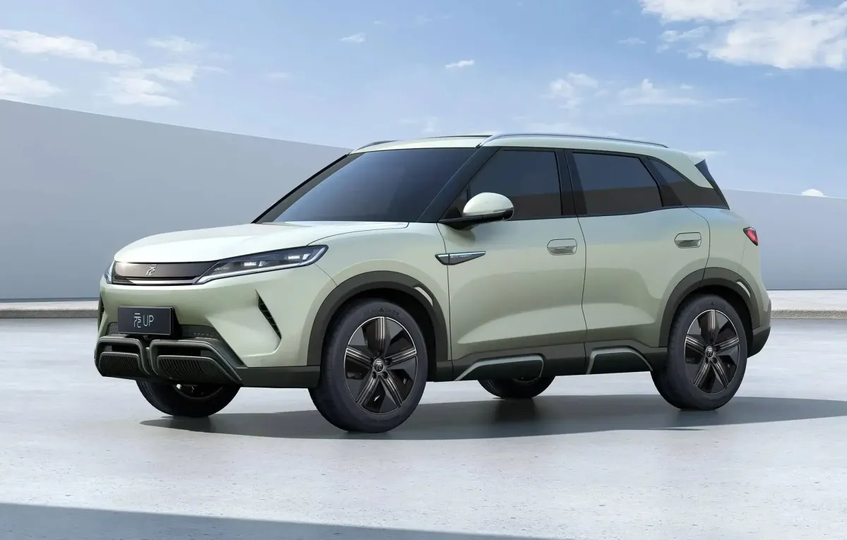 BYD, Türkiye’de merakla beklenen yeni elektrikli SUV modeli ATTO 2’yi