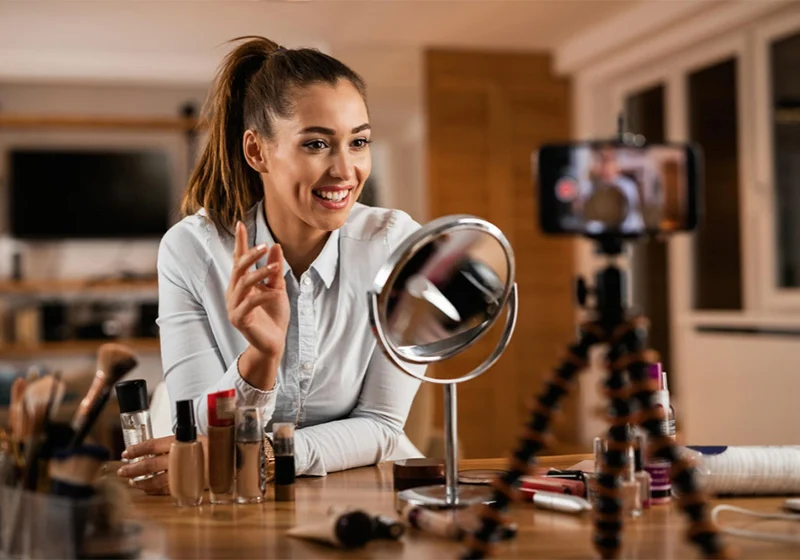 Influencer marketing come funziona 1 - Marmara Bölge Gazetesi