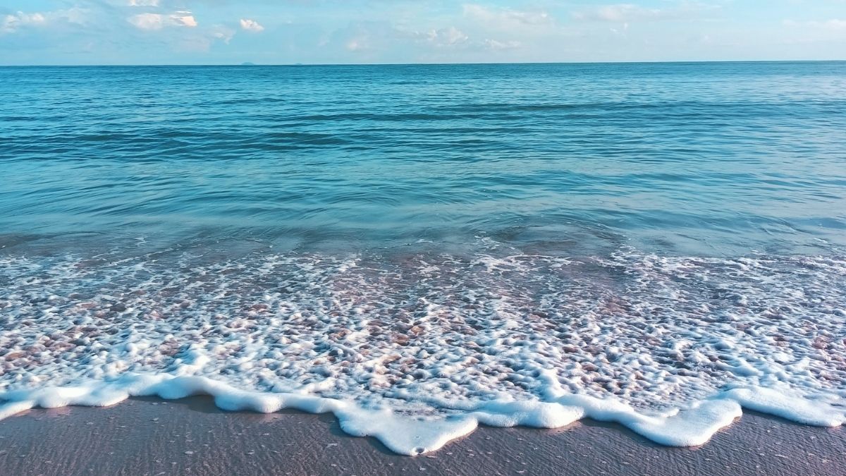 İzmir’in Foça ilçesi, son yıllarda kalabalıktan uzak bir tatil arayanların