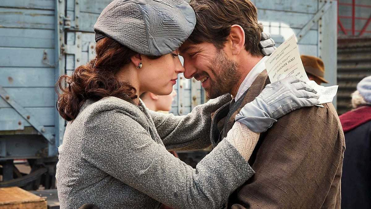 The Guernsey Literary and Potato Peel Pie Society - Marmara Bölge Gazetesi