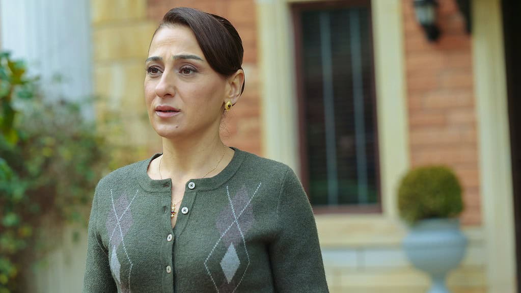 Veliaht 12. Bölümde Gerilim Tırmandı: Doğa ve Reyhan Kaçmak İsterken Köşeye Sıkıştı! Veliaht 7 1 1024x575 1 - Marmara Bölge Gazetesi