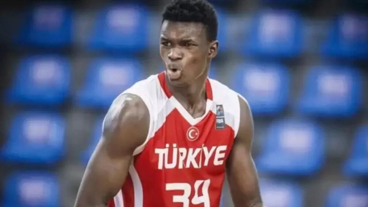 All-Star Oylamasında Kritik Gün adem bona kimdir nereli milli basketbolcu adem bona yasi ve kariyeri 17415961155364 - Marmara Bölge Gazetesi