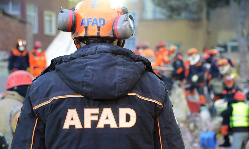 AFAD’a Yüzlerce Sözleşmeli Personel Alınacak afad deprem kurtarma 820x492 1 - Marmara Bölge Gazetesi