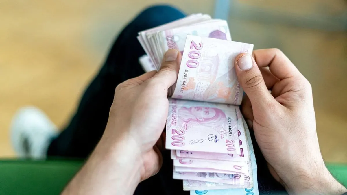 Bu Gece Ücretler Değişecek! İşte 1 Ocak 2026 İtibarıyla Yeni Ücretler emekli30 2 - Marmara Bölge Gazetesi
