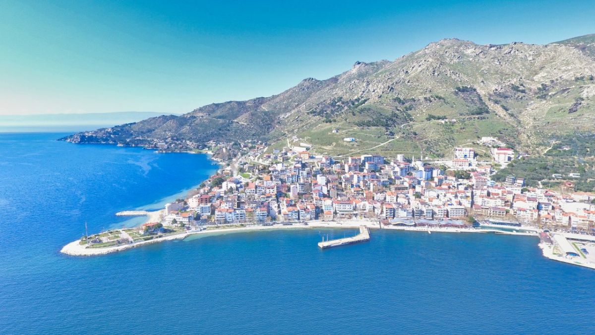 Saraylar ve Topağaç mahallelerinde Aralık ayında doğan öğrencilerin doğum günleri,