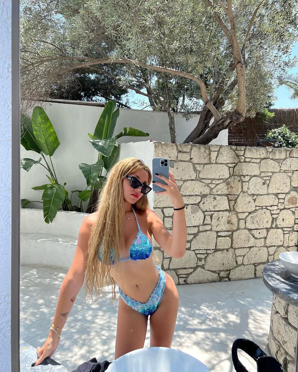 Mika Raun Ve Özlem Öz’den Olay Olan Paylaşım! mika raun kimdir 12 mgQpIsTq - Marmara Bölge Gazetesi