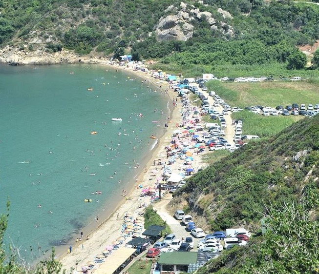 Edremit’e Yakın Bu Köyü Gören Yazlık Hayali Kuruyor ormanli manastir koyu - Marmara Bölge Gazetesi