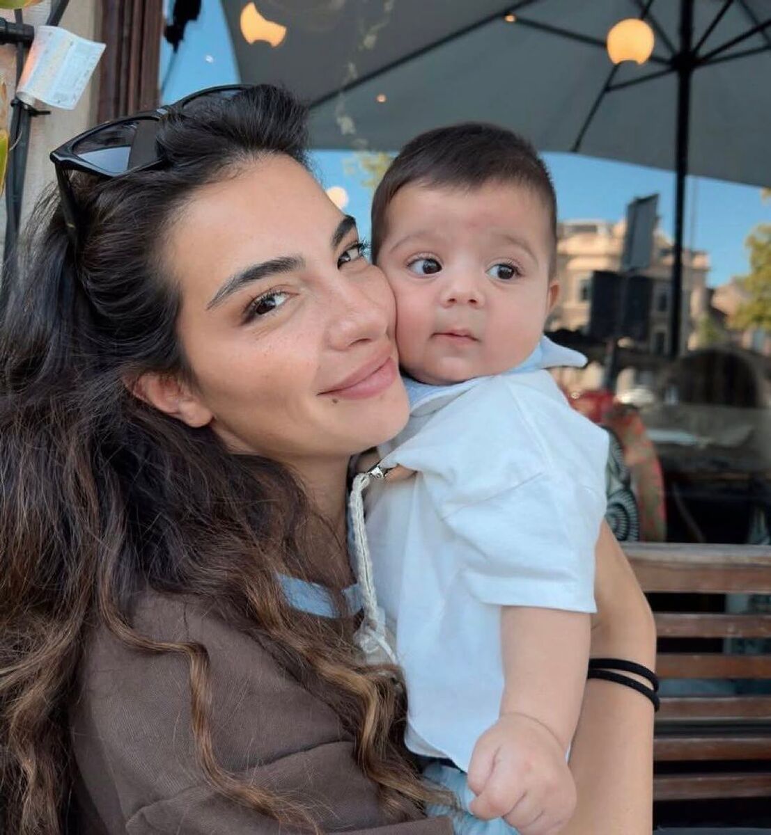 2025 Yılında Anne Olan Birbirinden Ünlü İsimler! s 108cb832082bcafc8ec3a8f9e403f5cec74df2ff - Marmara Bölge Gazetesi