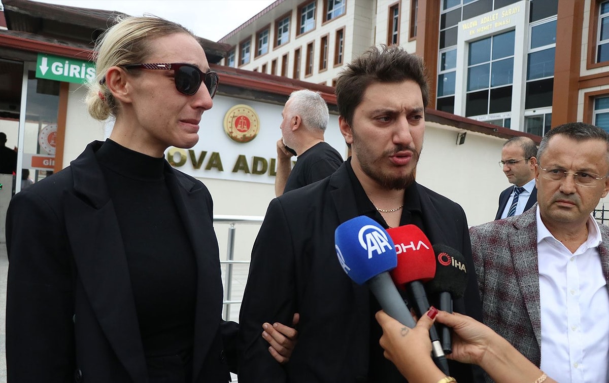Kobra Murat: "Güllü'yü Atmak İçin Çatı Yapıldı!" s 39d7ed83f623f3ad0ac61ae97726e8b2802d26ee - Marmara Bölge Gazetesi