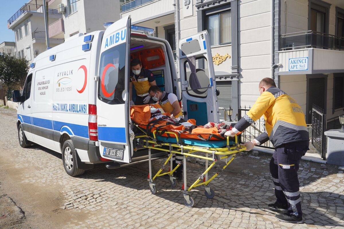 Ayvalık Belediyesi’nden 2 Bin 500 Kişiye Sağlık Desteği 02 - Marmara Bölge Gazetesi
