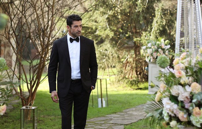 A.B.İ.’de Kim Kimdir Netleşti: ATV Dizinin Soyağacını Paylaştı 0x0 kenan imirzalioglu kimdir nereli kac yasinda boyu kac hayati ve kariyeri 1768288132983 - Marmara Bölge Gazetesi