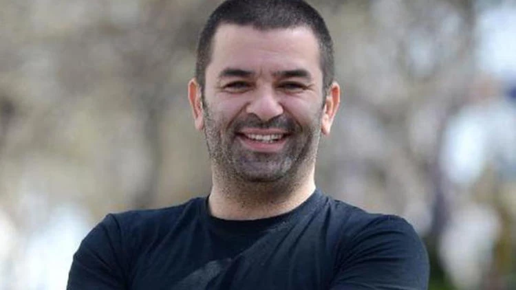Bülent Şakrak’tan Yeni Aşk Paylaşımı: 17 Yaş Fark Detayı Gündemde 5c0512410f25441c9041344a - Marmara Bölge Gazetesi