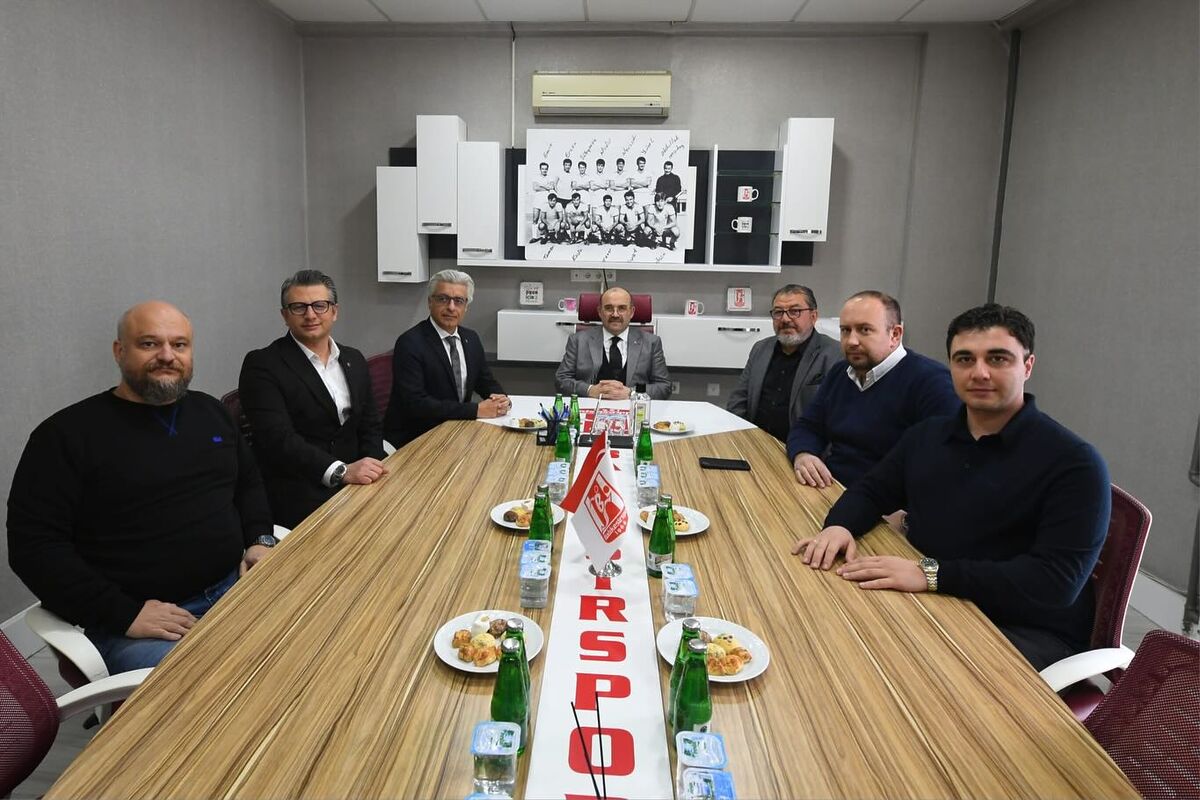 Kırmızı-Beyazlılarda Kriz Sürüyor! 611614121 18320104279222704 4866150814088016526 n - Marmara Bölge Gazetesi