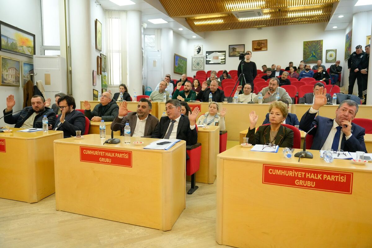 Burhaniye Belediyesi, Ocak 2026 dönemi ilk Olağan Meclis Toplantısı’nı gerçekleştirirken,