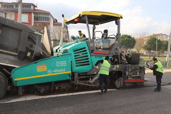 Gönen’de Altyapı Hamlesi 612539375 1331924172310950 8445729537470906072 n - Marmara Bölge Gazetesi