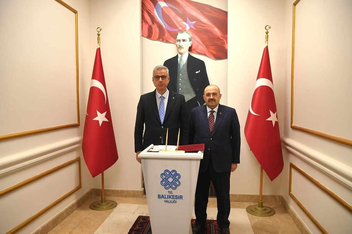 Bakan Memişoğlu Balıkesir’de 612544631 18320418313222704 4820917665354735900 n - Marmara Bölge Gazetesi