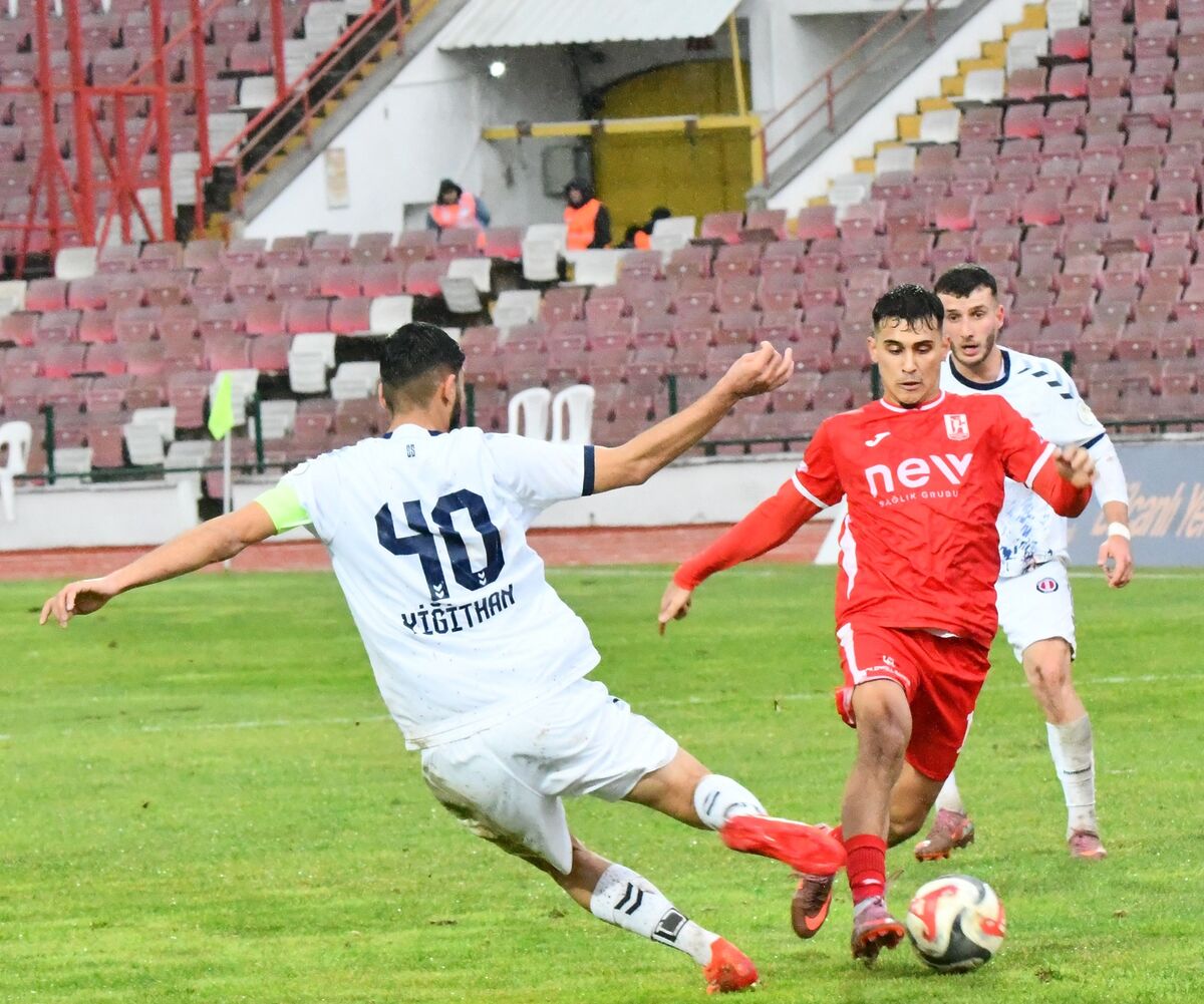 Balıkesirspor Söke 1970’i 2-1 Mağlup Etti 613236494 1451322810336118 7279829168940559393 n - Marmara Bölge Gazetesi
