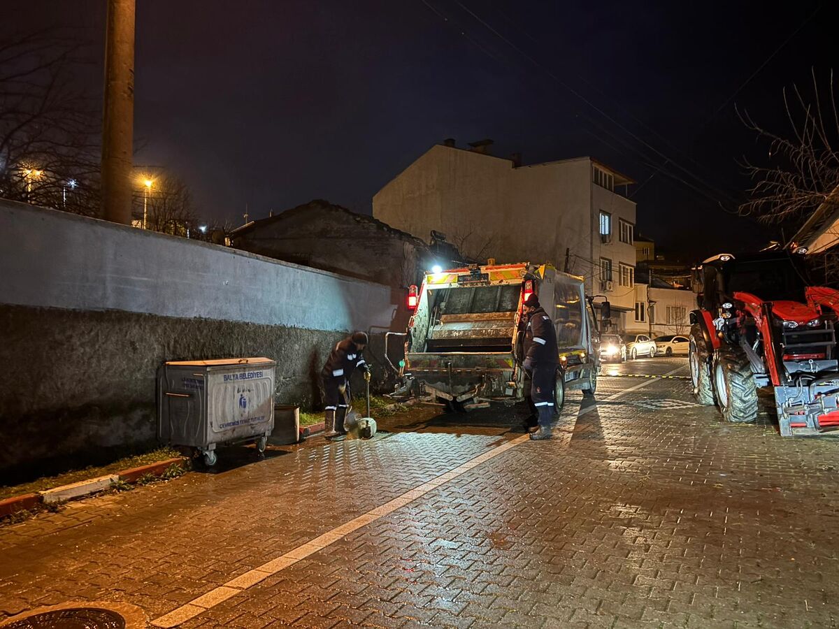 Balya Belediyesi’nden Mahallelere Yoğun Mesai 614303811 1548877573908455 7383925160236505785 n - Marmara Bölge Gazetesi