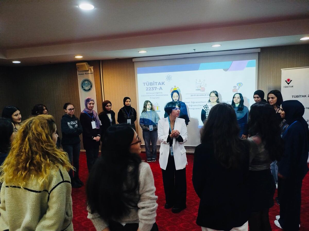 BAÜN’de Genç Araştırmacılar İçin Proje Yazma Eğitimi Tamamlandı! 615234077 1318936926930162 849075285063193490 n - Marmara Bölge Gazetesi