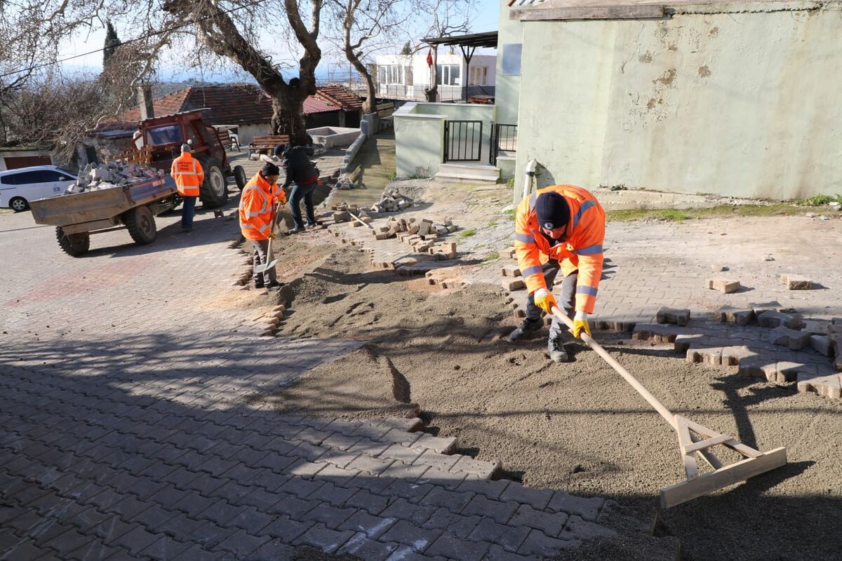 Edremit’te Kış Böyle Başladı! 616965484 894152256309134 2434160958724459461 n - Marmara Bölge Gazetesi