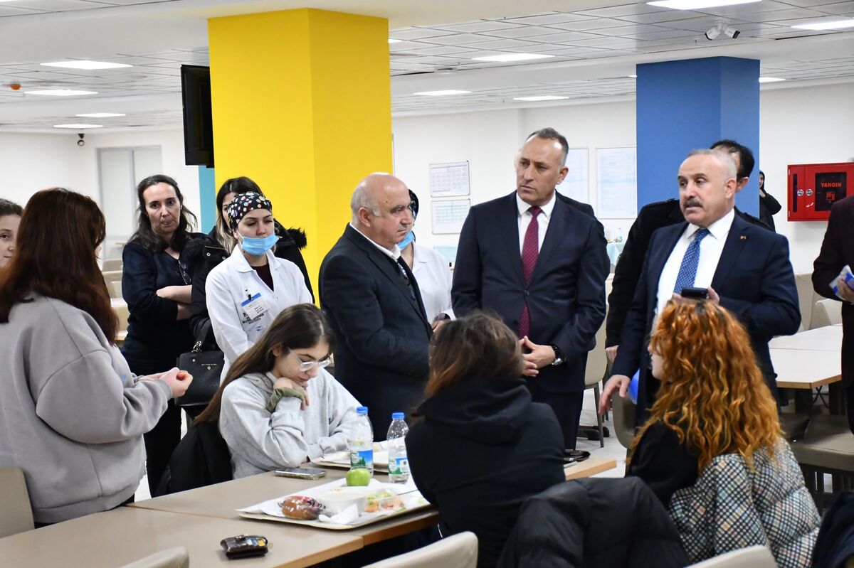 KYK Genel Müdür Yardımcısı Mustafa Özgül, Balıkesir’deki Karesi ve Altıeylül
