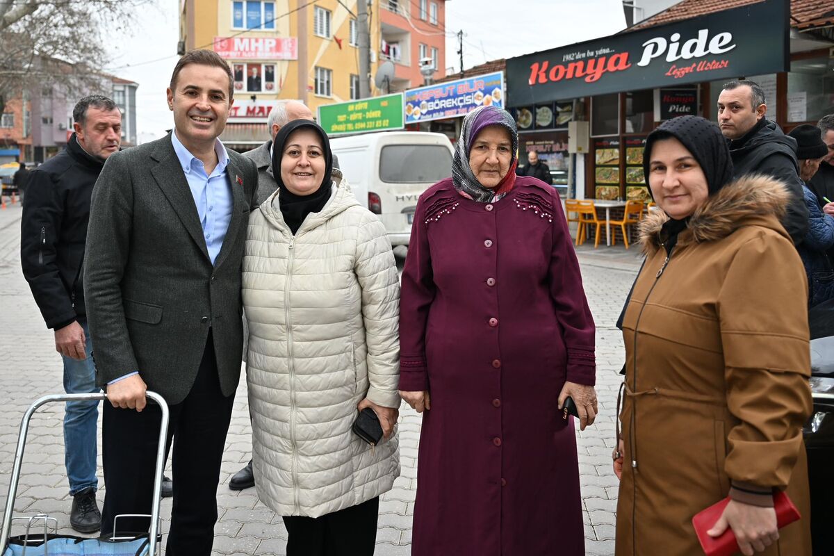 Ahmet Akın Kepsut’ta Esnafla Buluştu! 617843839 1425739505574874 7580281197960122658 n - Marmara Bölge Gazetesi